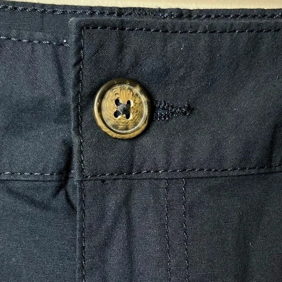 Denver Hayes Mid-Rise Bermuda Shorts - Picture 3 of 12